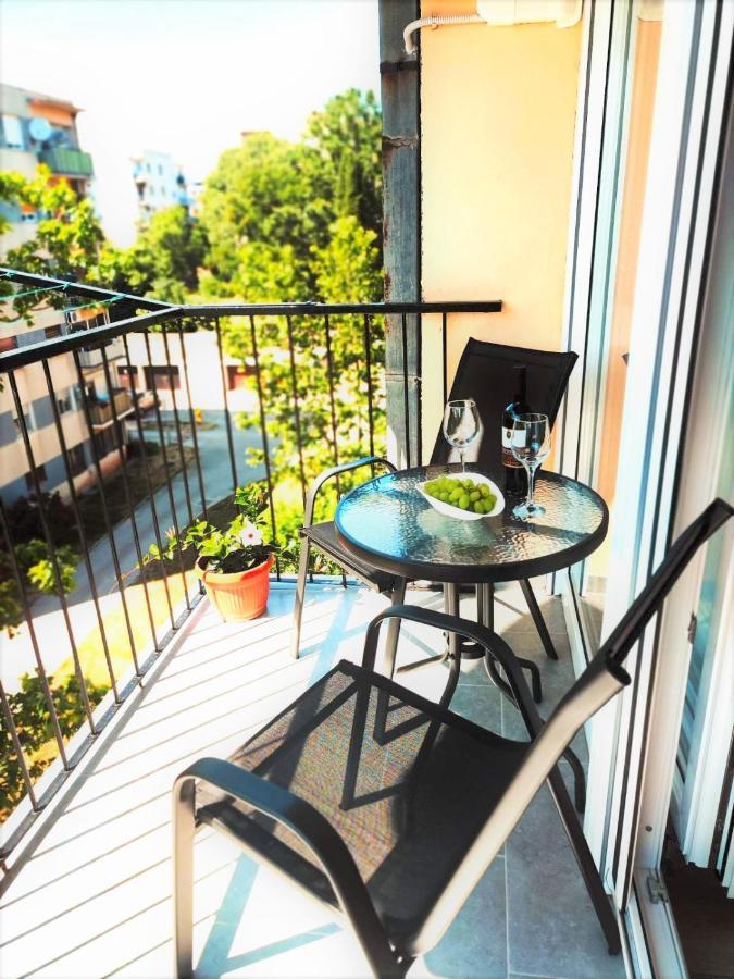 Apartman Dori 普拉 外观 照片